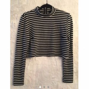F21 High neck long sleeve stripe crop top!